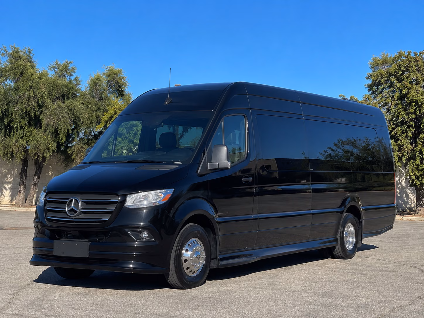 find the perfect transportation for your next prom 4