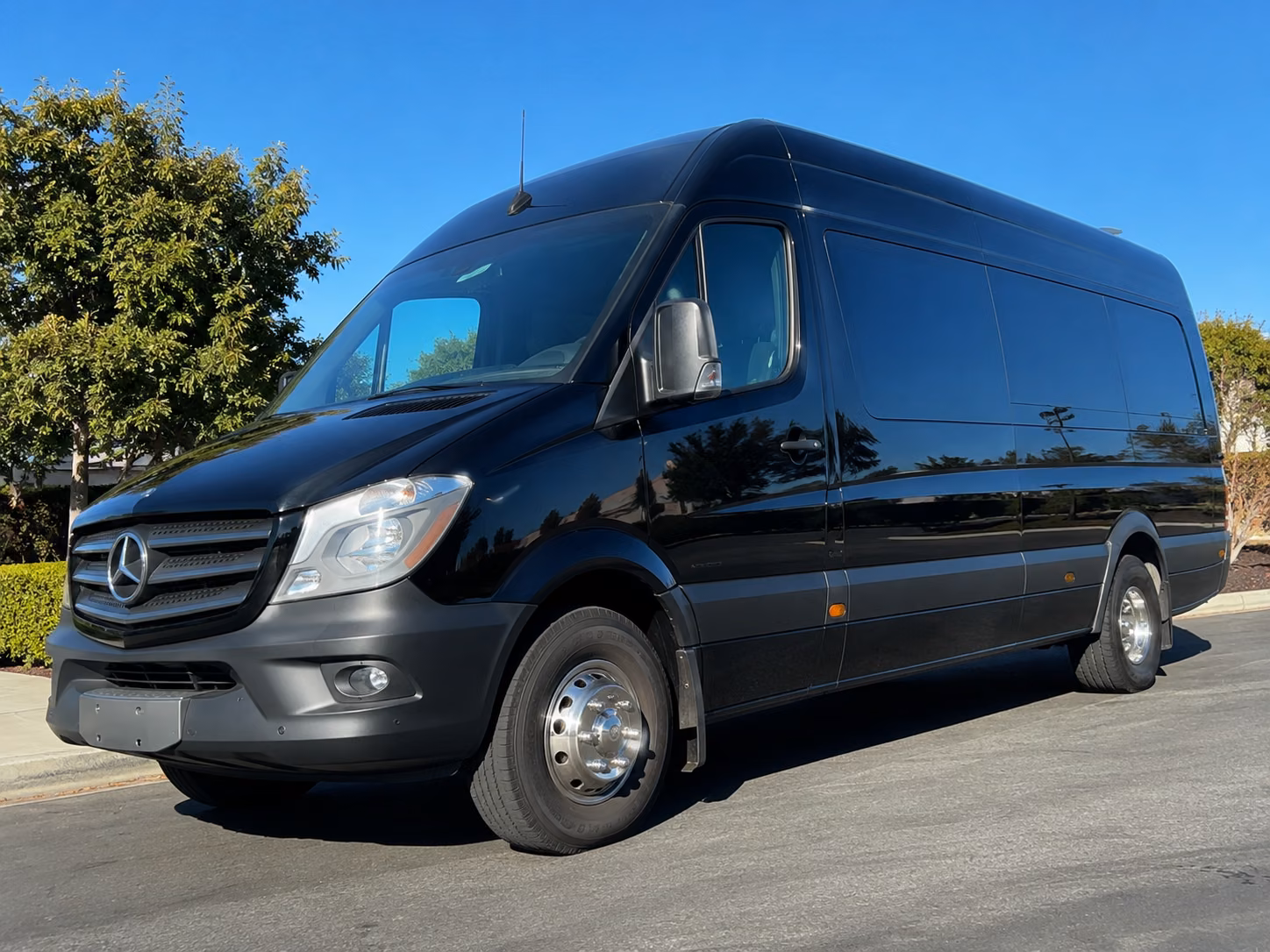 santa maria sprinter limousine